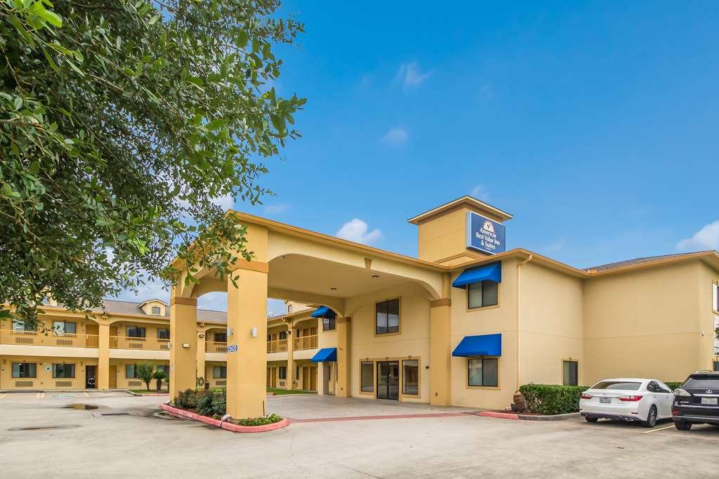 Americas Best Value Inn & Suites Томбал Экстерьер фото