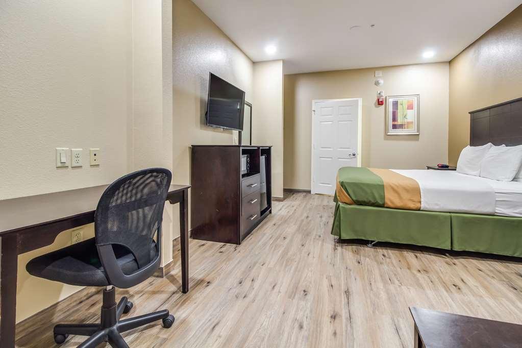 Americas Best Value Inn & Suites Томбал Номер фото