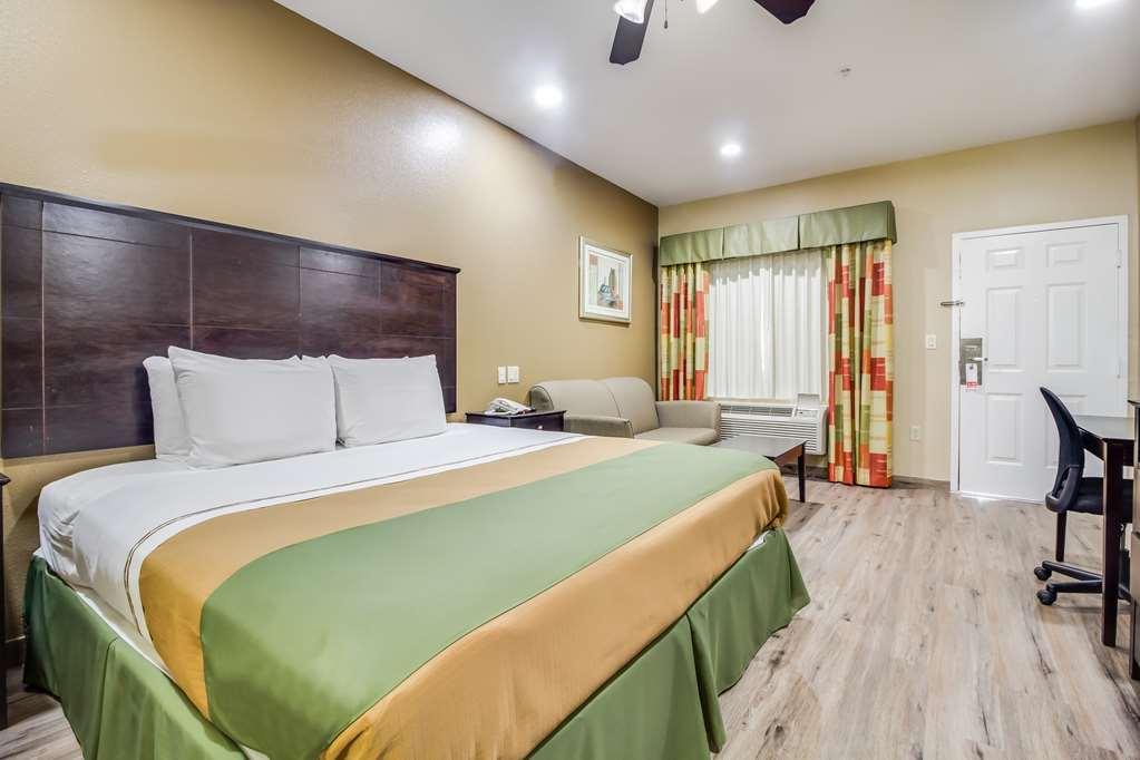 Americas Best Value Inn & Suites Томбал Номер фото